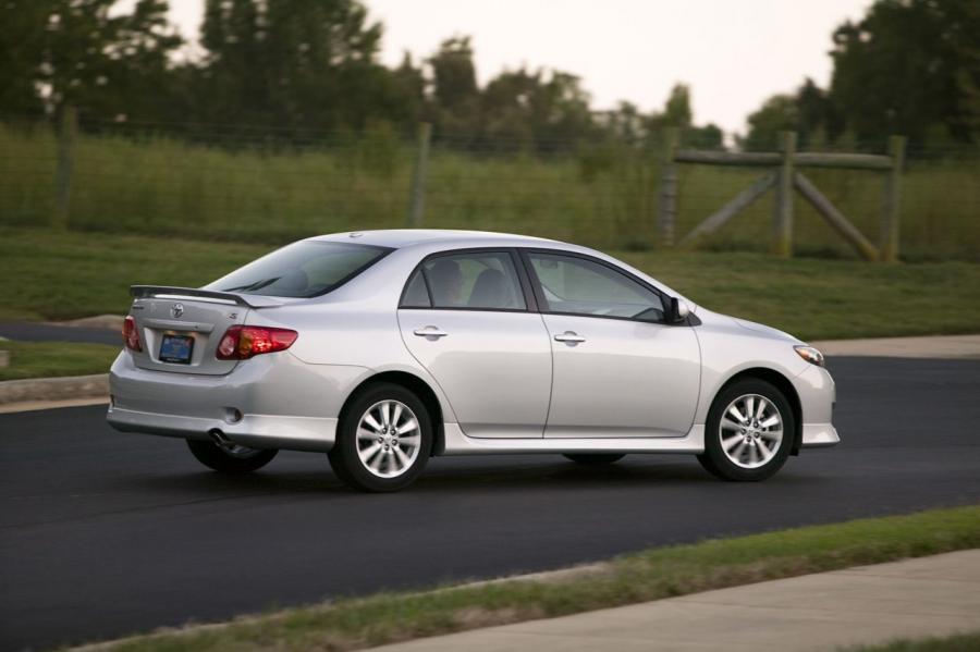  Toyota Corolla 2009 года  (фото 4 из 55)